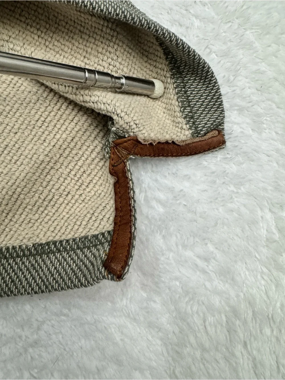 Orvis Men's Large Quarter Zip Leather Elbow Patch Pullover Sweater